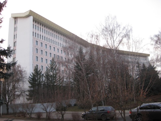 Здание парламента Молдовы